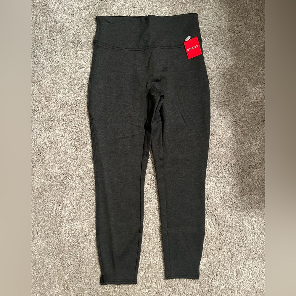 NWT SP Spanx Ankle-Length Ponte Hem-Slit Leggings